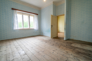 obývací poko - Prodej bytu 2+kk v osobním vlastnictví 50 m², Jilemnice 