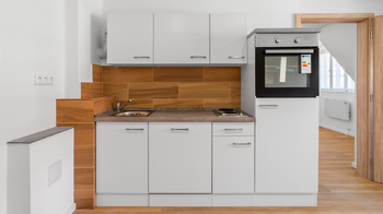 Kuchyňský kout - Pronájem bytu 2+1 v osobním vlastnictví 59 m², Česká Kamenice