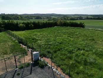 Prodej pozemku 2278 m², Lazsko