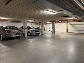 Prodej garážového stání 16 m², Slavkov u Brna