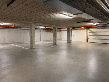 Prodej garážového stání 16 m², Slavkov u Brna