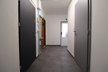 Chodba - Pronájem bytu 3+kk v osobním vlastnictví 60 m², Praha 10 - Hostivař