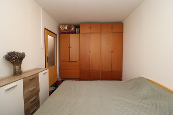 1. ložnice s lodžií - Pronájem bytu 3+kk v osobním vlastnictví 60 m², Praha 10 - Hostivař