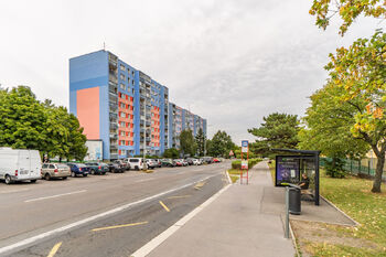 Pronájem bytu 1+kk v osobním vlastnictví 29 m², Praha 4 - Háje