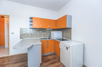 Pronájem bytu 1+kk v osobním vlastnictví 30 m², Praha 6 - Břevnov