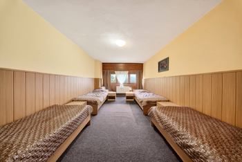 Prodej ubytovacího zařízení 1500 m², Velké Karlovice