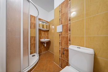 Prodej ubytovacího zařízení 1500 m², Velké Karlovice
