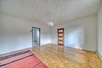 I. patro - Prodej domu 130 m², Červené Pečky