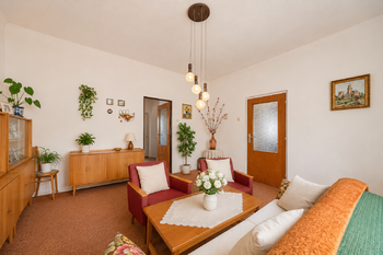 obývací místnost - přízemí - Prodej domu 130 m², Červené Pečky