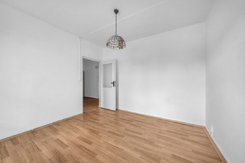 Pronájem bytu 2+1 v osobním vlastnictví 49 m², Milovice