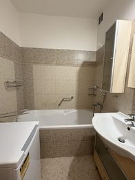 Pronájem bytu 2+1 v osobním vlastnictví 67 m², Znojmo