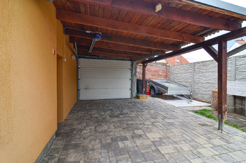Prodej domu 130 m², Lužice