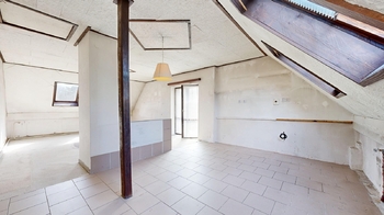 Podkroví - Prodej domu 135 m², Praha 9 - Dolní Počernice