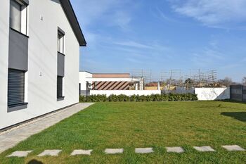 Pronájem bytu 2+kk v osobním vlastnictví 63 m², Čelákovice