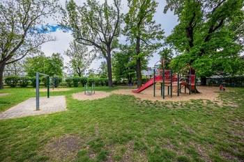 Hřiště - Prodej bytu 3+kk v osobním vlastnictví 65 m², Praha 5 - Smíchov