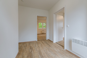Pronájem kancelářských prostor 70 m², Úvaly