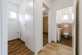 Pronájem kancelářských prostor 70 m², Úvaly