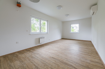 Pronájem kancelářských prostor 70 m², Úvaly