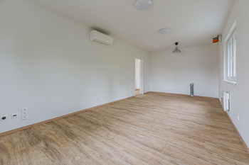 Pronájem kancelářských prostor 70 m², Úvaly