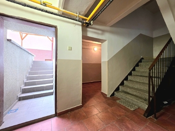 Prodej bytu 1+1 v osobním vlastnictví 43 m², Žatec