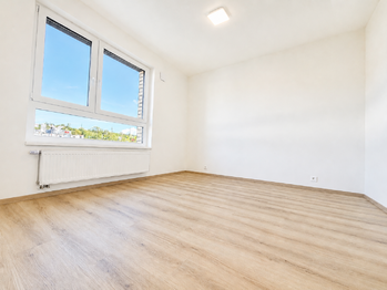 Pronájem bytu 2+kk v osobním vlastnictví 54 m², Praha 9 - Hloubětín