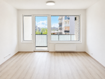Pronájem bytu 2+kk v osobním vlastnictví 54 m², Praha 9 - Hloubětín