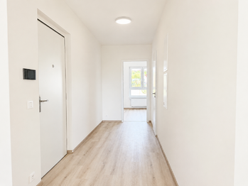 Pronájem bytu 2+kk v osobním vlastnictví 54 m², Praha 9 - Hloubětín