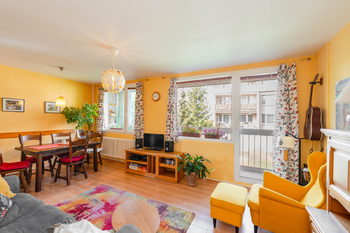 Prodej bytu 4+1 v osobním vlastnictví 78 m², Praha 9 - Újezd nad Lesy