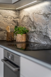 Prodej elegantního a kompletně vybaveného bytu 2+1 s balkonem, 59 m², Cihlářská čtvrť, Hodonín - Prodej bytu 2+1 v osobním vlastnictví 59 m², Hodonín
