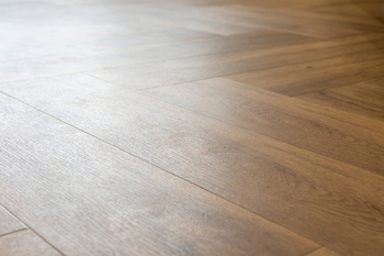 Prodej elegantního a kompletně vybaveného bytu 2+1 s balkonem, 59 m², Cihlářská čtvrť, Hodonín - Prodej bytu 2+1 v osobním vlastnictví 59 m², Hodonín