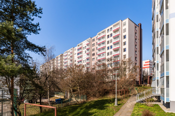 Pronájem bytu 3+1 v osobním vlastnictví 85 m², Praha 9 - Černý Most