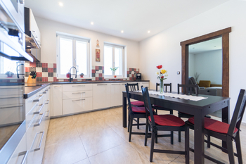 Prodej domu 240 m², Podlesí