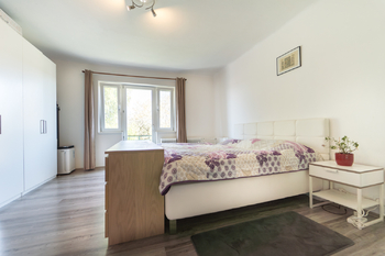 Prodej domu 240 m², Podlesí