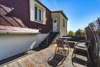 Prodej domu 240 m², Podlesí