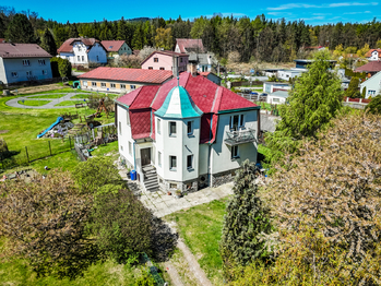 Prodej domu 240 m², Podlesí