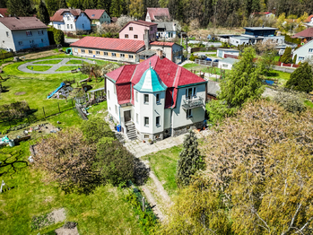 Prodej domu 240 m², Podlesí