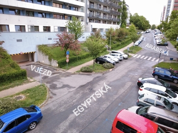 Pronájem garážového stání, Praha 6 - Vokovice