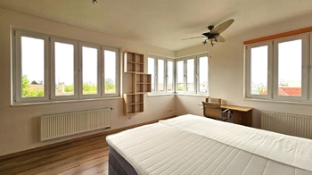 Pronájem bytu 2+kk v osobním vlastnictví 59 m², Praha 6 - Řepy
