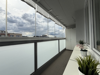 Pronájem bytu 1+kk v osobním vlastnictví 32 m², Praha 4 - Michle