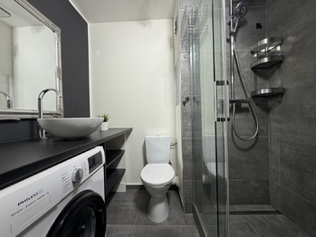 Pronájem bytu 1+kk v osobním vlastnictví 32 m², Praha 4 - Michle