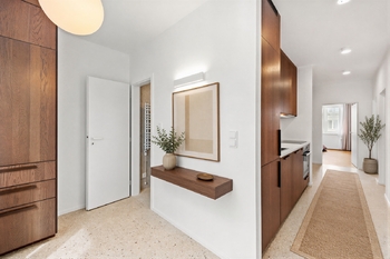 Prodej bytu 3+1 v osobním vlastnictví 80 m², Praha 5 - Zličín