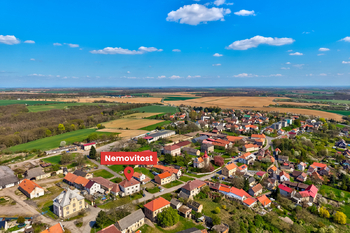 Prodej zemědělského objektu 200 m², Nebužely