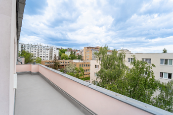Pronájem bytu 3+1 v osobním vlastnictví 75 m², Praha 6 - Břevnov