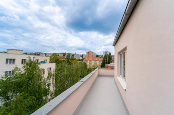 Pronájem bytu 3+1 v osobním vlastnictví 75 m², Praha 6 - Břevnov