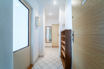 Pronájem bytu 3+1 v osobním vlastnictví 75 m², Praha 6 - Břevnov