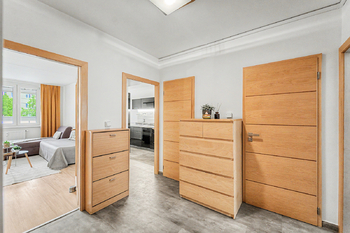 Prodej bytu 3+1 v osobním vlastnictví 80 m², Praha 5 - Stodůlky