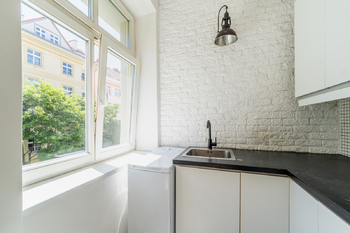 Prodej bytu 3+kk v osobním vlastnictví 78 m², Praha 3 - Žižkov