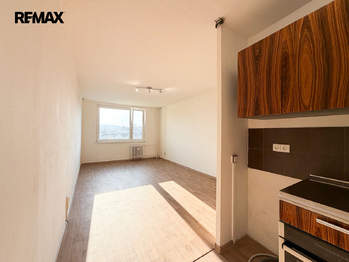 Pronájem bytu 2+kk v osobním vlastnictví 43 m², Komárov