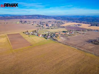Prodej pozemku 1000 m², Bukovany
