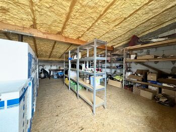 Autodílna - Prodej domu 313 m², Dolní Újezd